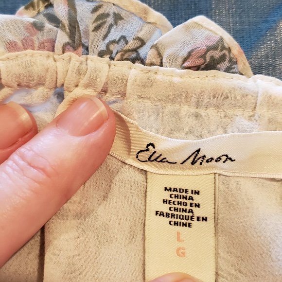 Top - Picture 3 of 3